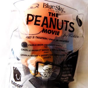 McDonald's Charlie Brown and Snoopy Bobble Toy, No 11, Happy Meal, Blue Sky Studios, Schultz, Original Package.