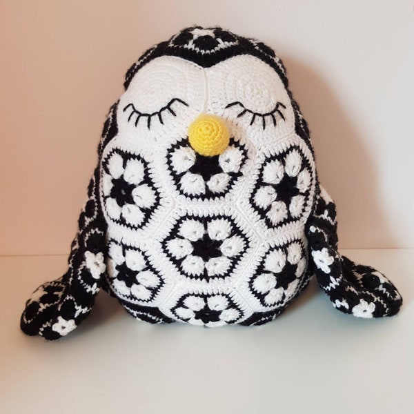 Crochet African Flower Penguin, stuffed toy