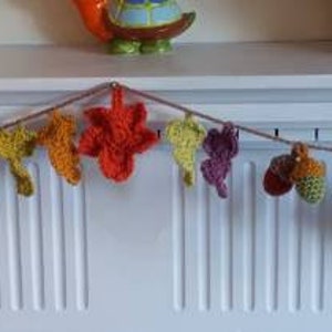 Crochet autumn leaf and acorns garland, autumnal bunting, fall decorations image 2