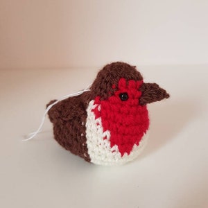 Crochet hanging robin, Christmas tree decoration