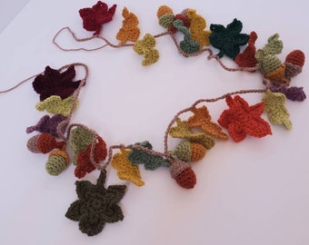 Crochet autumn leaf and acorns garland, autumnal bunting, fall decorations