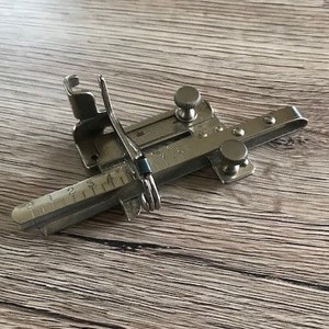 Original SINGER tuck marker attachment for vintage sewing machines