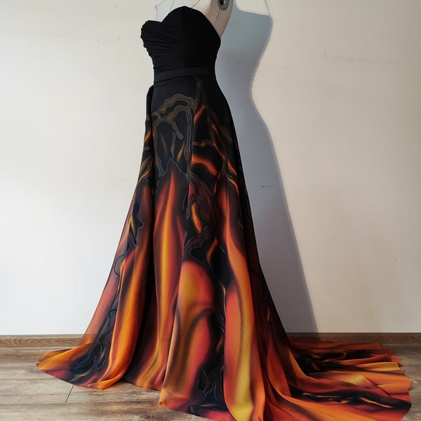 NEU!!! Brautkleid „Lava“. Handbemaltes Fire Ombre Hochzeitskleid. Alternatives schwarzes Hochzeitskleid von Volcano. Langes Kleid für die Brautmutter.