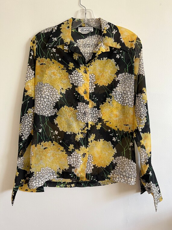 1970s Floral Blouse with Long Cuffs