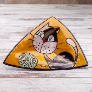 Plato decorativo de cerámica, Plato divertido, Accesorios para gatos, Plato pequeño hecho a mano, Plato para niños, Plato de fiesta, Cuenco para gatos, Plato de comida, Plato para gatos
