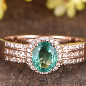 Natural emerald engagement ring 18k rose gold diamond wedding band halo diamond bridal promise ring Green ring antique ring anniversary