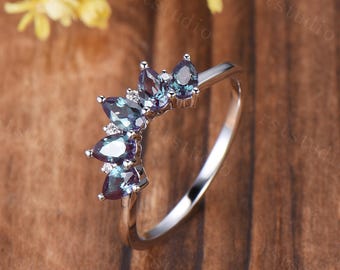 Vintage Alexandrite wedding band,Curved wedding ring,Unique Stacking ring,Alexandrite moissanite ring, Matching band,Women Jewelry,June Gift