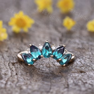 Unique Alexandrite Ring Plain Band Antique Alexandrite Wedding Ring Rose Gold June Birthstone Anniversary Rings Color Change Gemstone Silver