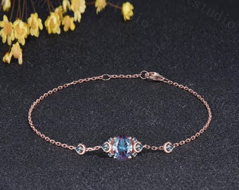 Vintage Oval Firework Cut Alexandrite Bracelet Celestial Crescent Moon Bracelet Color Change Gemstone Bracelet Birthday Gift for Women