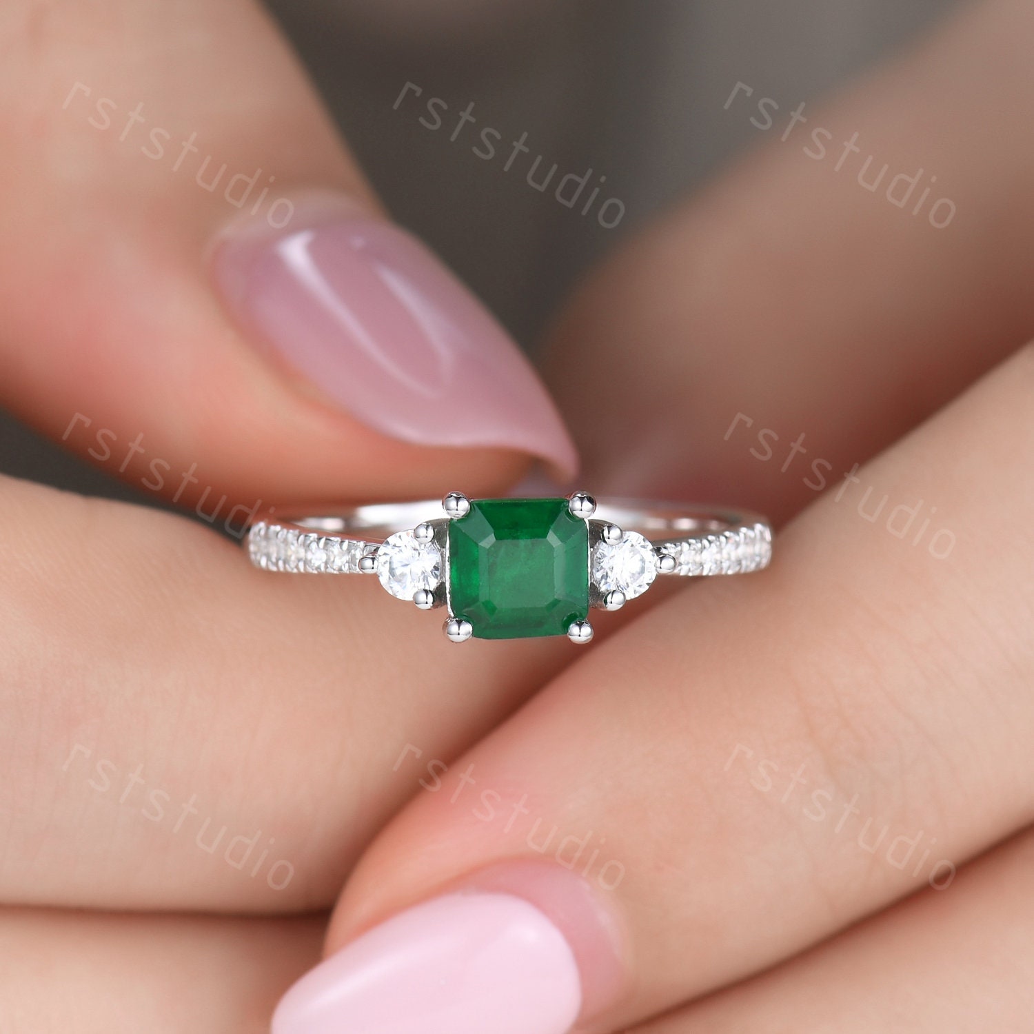 Emerald Cut 0.75ct Vintage Natural Emerald Engagement Ring Etsy