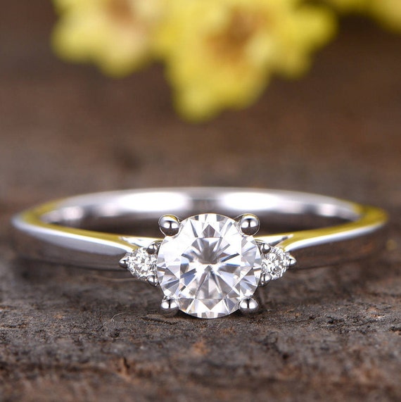 Plain white gold engagement rings deals