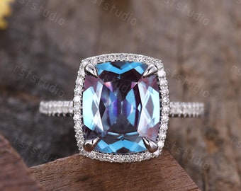 Vintage Cushion Cut Alexandrite Engagement Ring: 14k White Gold Diamond Band