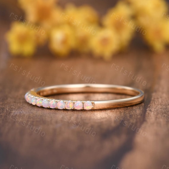 14Kゴールドホワイトオパールリング：ハーフエタニティスタッキング