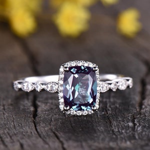 Alexandrite Engagement Ring Art Deco Diamond Wedding Band Cushion Cut Color Change Gemstone Promise Ring Alexandrite Jewelry 14K White Gold
