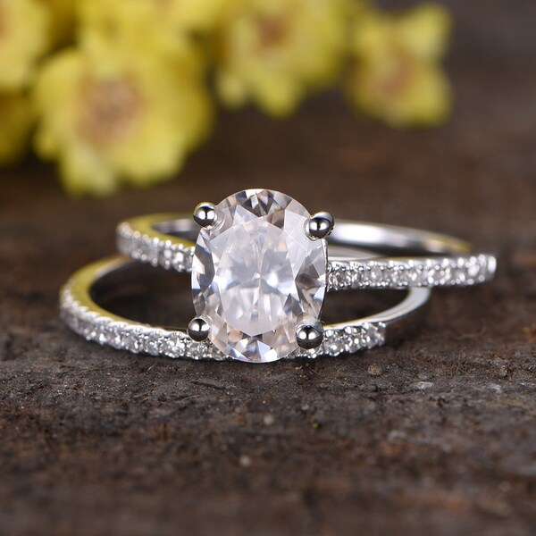 Anel de Noivado com Moissanita Oval de 1,15 ct, Joias de Noivado em Ouro Branco 14K com Diamantes