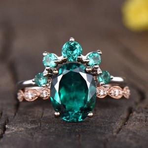 Oval Cut Emerald Engagement Ring Set Rose Gold Vintage Emerald Crown Ring Curve Wedding Band Green Birthstone Ring Diamond Wedding Ring Set
