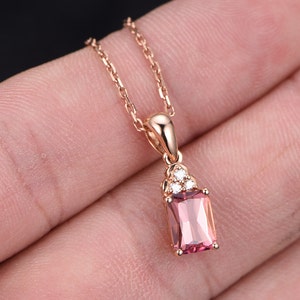 Smaragd geschnittene rot Turmalin Anhänger,18K Roségold Halskette,Diamant Halskette Anhänger,minimalistische Halskette,Braut Halskette Frauen handgemachte Geschenk