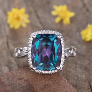 7ct Alexandrite Ring14Krose gold cushion cut alexandrite engagement ring floral band promise ring unique alexandrite jewelry Birthstone