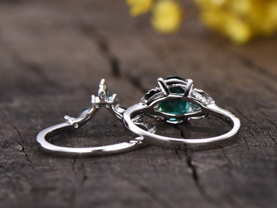 0.61ct天然エメラルドパーツネックレスピアスリング素材ハンドメイドまとめ売り エメラルド ピアス ジュエリー 宝石 パワーストーン ひと粒