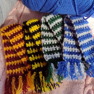 Harry Potter Scarf Bookmarks