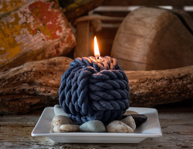 Nautical Monkey's Fist Beeswax Rope Candle Large image 1