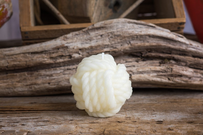 Nautical Monkey's Fist Beeswax Rope Candle Large Creamy White