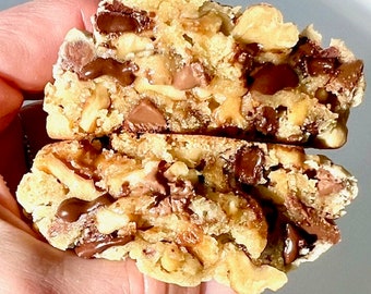 Gourmet Chocolate Walnut Cookies