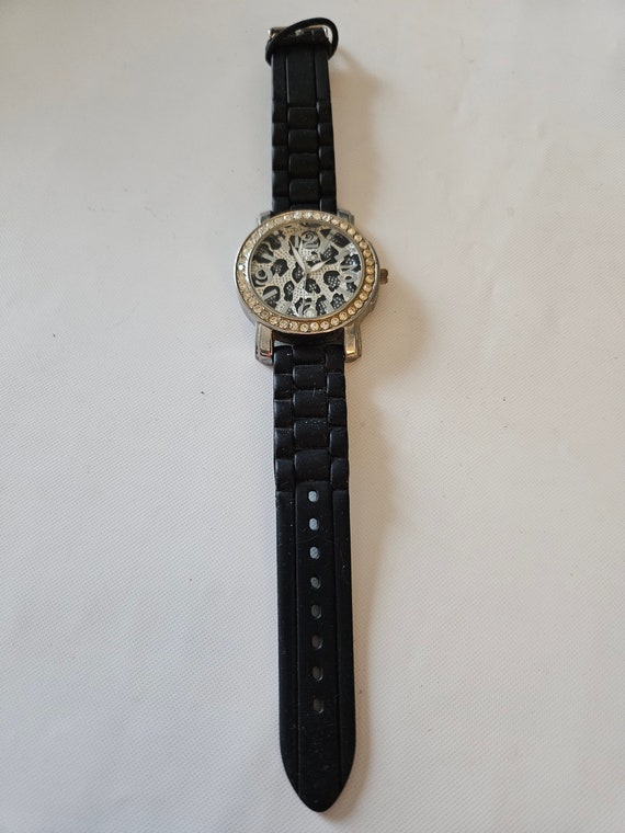 Ladies Studio quartz watch - image 2