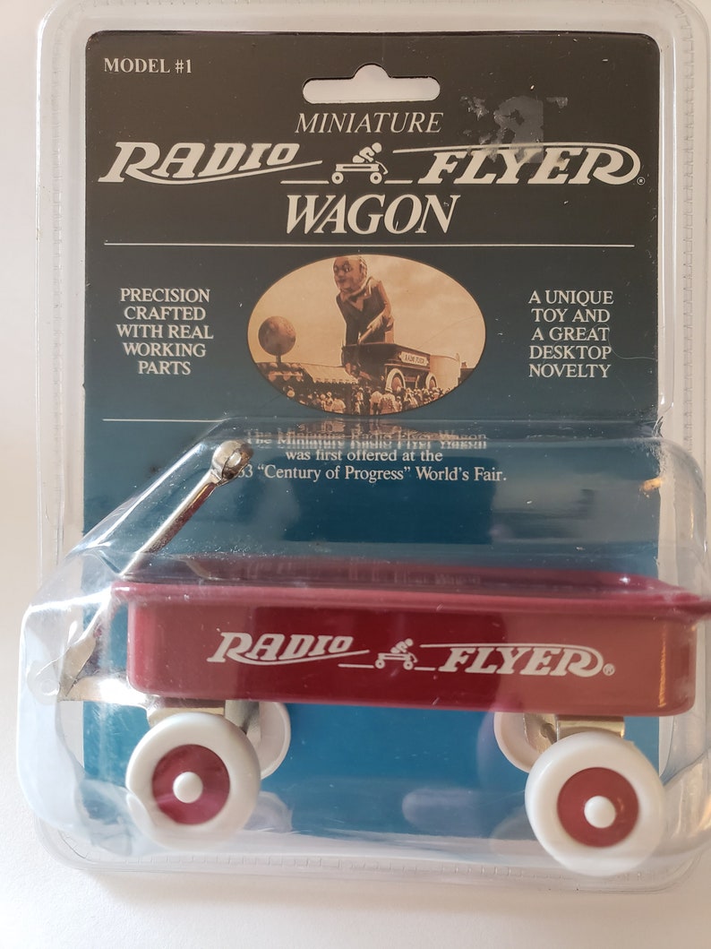 miniature radio flyer
