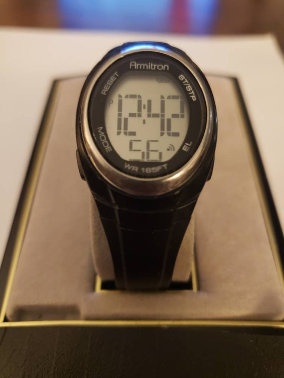 Sports watch 2024 ladies digital