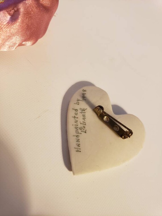 Hand painted heart pin in small pouch - image 2