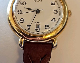 Vintage Quartz Pulsar Wrist Watch **READ DESCRIPTION  display picture 2
