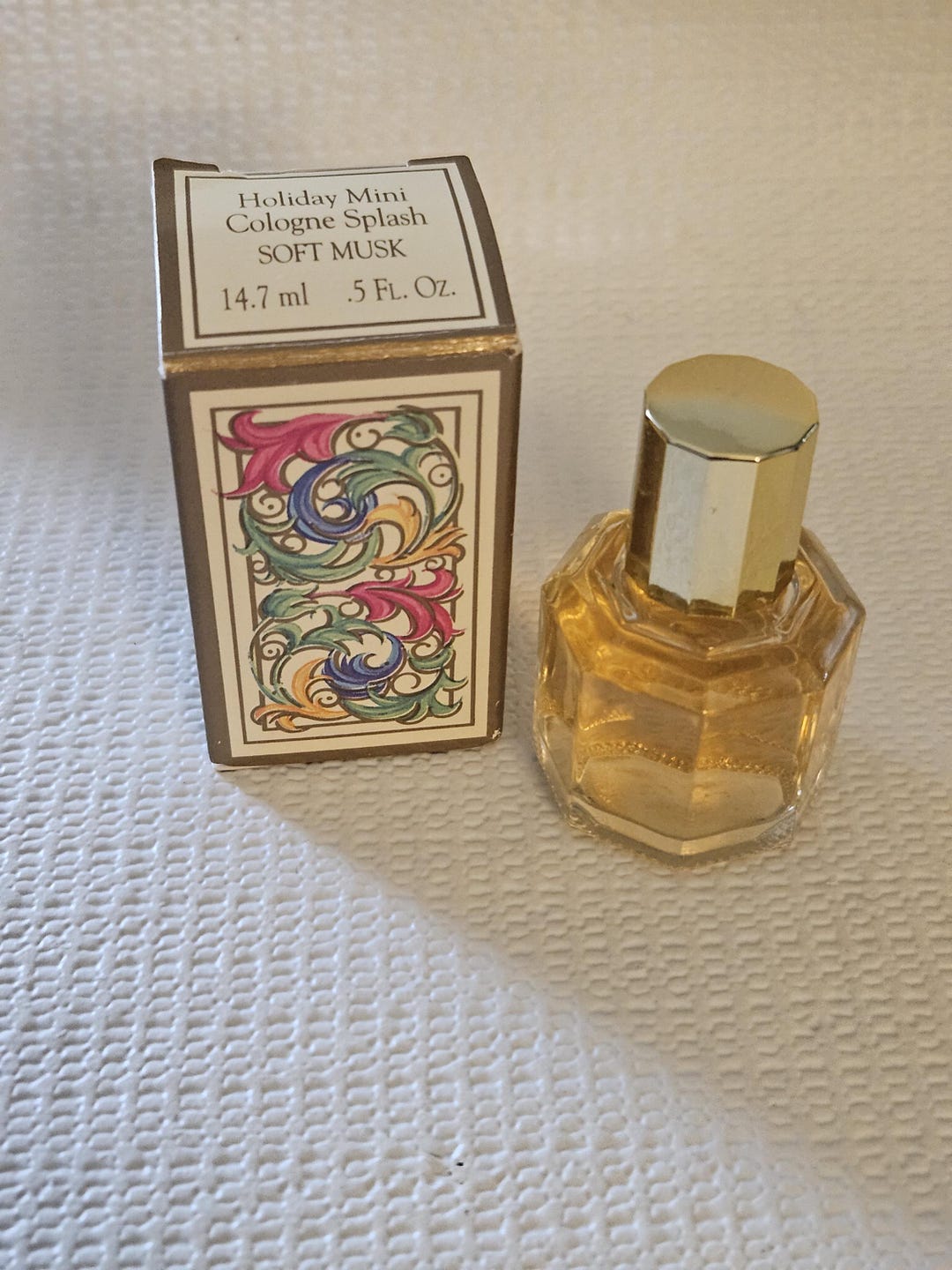 Avon Vintage Holiday Cologne Splash Soft Musk .5 Fluid Ounces - Etsy
