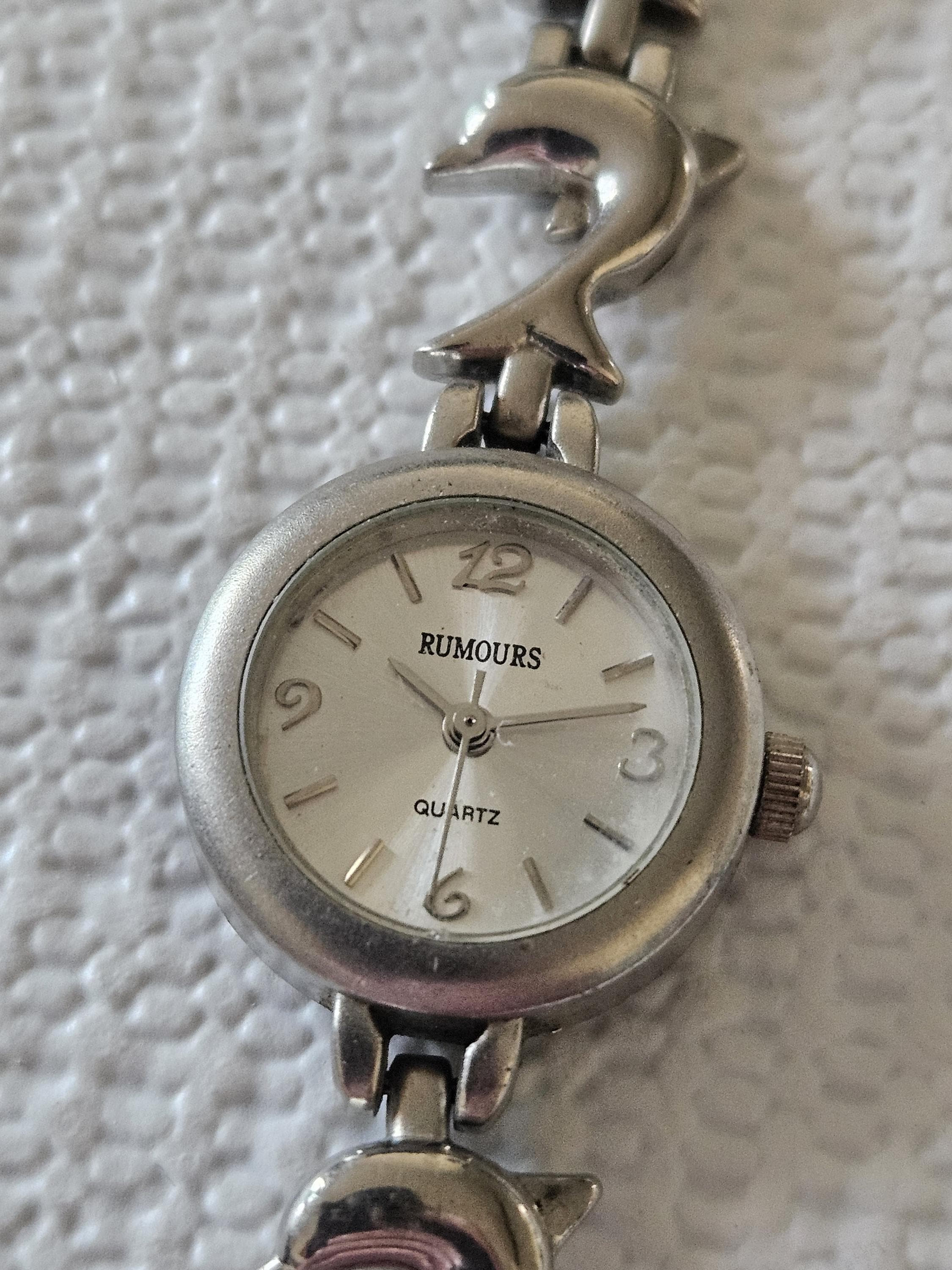 Gorham Gold Tone and Sterling Silver Dolphin Wristwatch Orrin | Gold-Tone Moonphase Watch With Gold-Tone Dial  main image 4