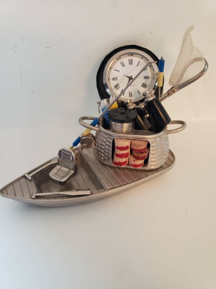 River Fish Flip up Alarm Clock Portable Quartz Movement Carp Trout