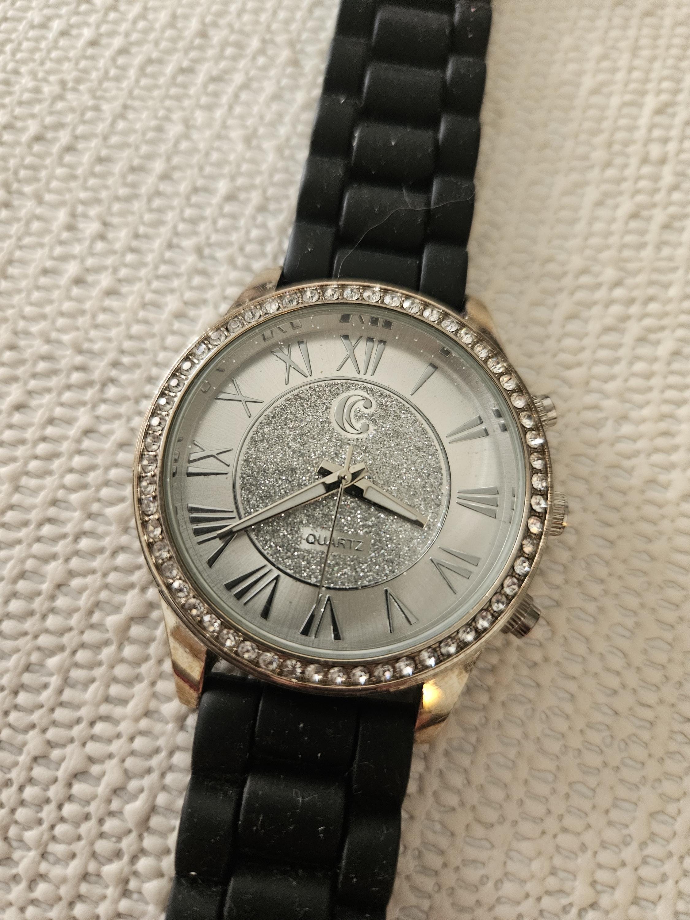 Charming Charlie Womens Wrist Watch Round Crystal‎ Analog Mesh Band Silver Tone Charming Charlie Plastic Watches for Women | Mercari main image 3