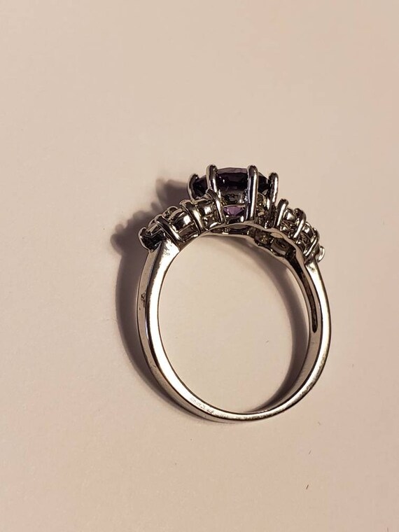 Silvertone Amythist ladies ring - image 5