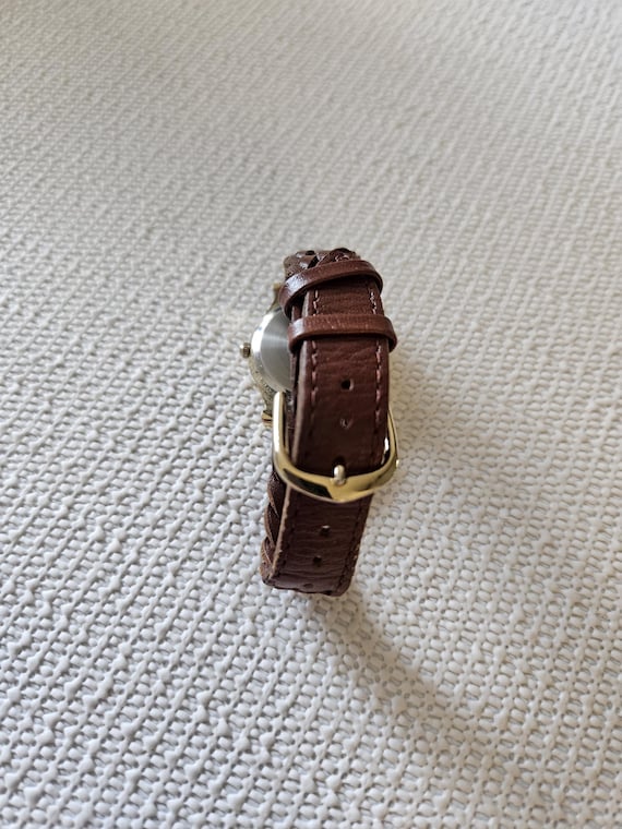 Essie ladies watch with day and date. - image 6