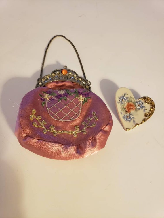 Hand painted heart pin in small pouch - image 1