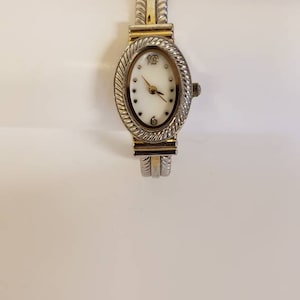 Beautiful Vintage No Boundaries Silvertone Ladies Watch - Etsy