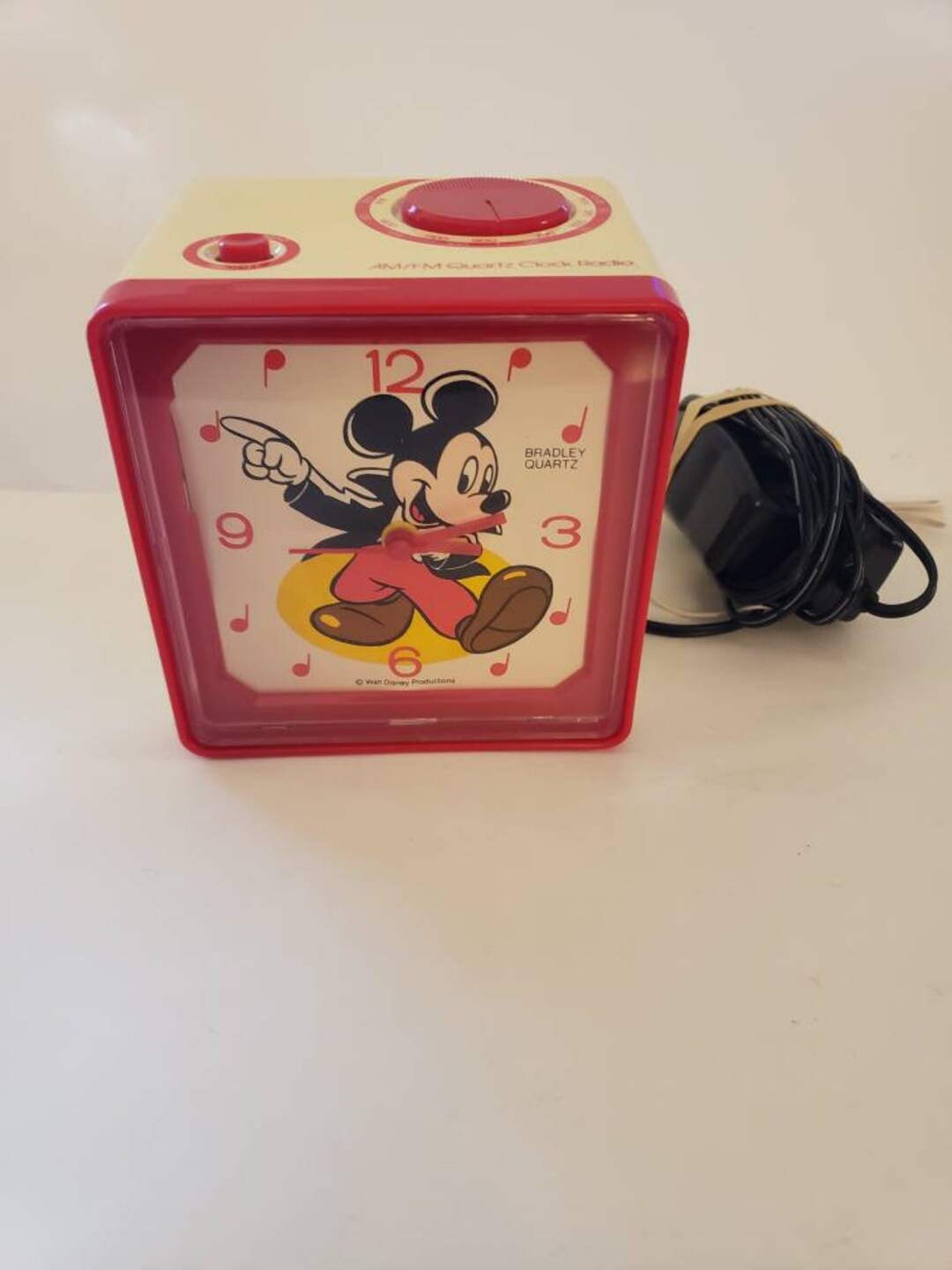Vintage Mickey Mouse Clock Radio AM/FM Bradley Quartz and Electric Etsy