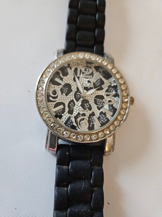 Ladies Studio quartz watch - image 1