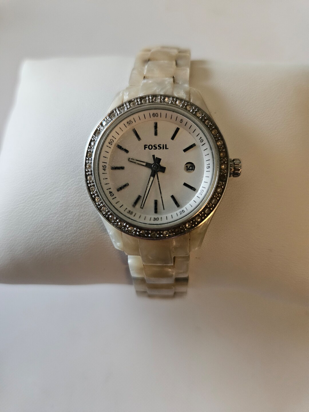 Fossil Mini Stella Pearlized Watch Women s ES 2670 W date. Grat for Small Wrist Etsy Canada