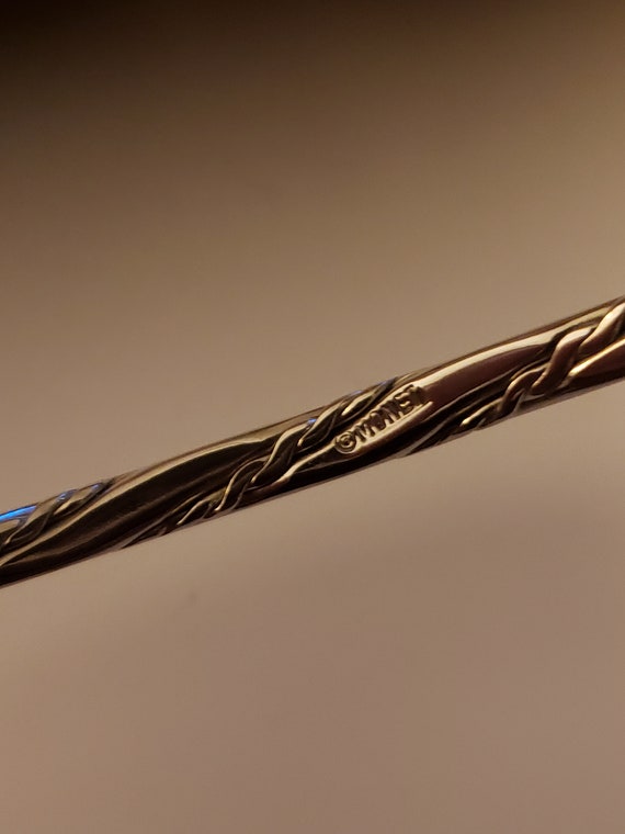 Five bangle bracelets - image 4