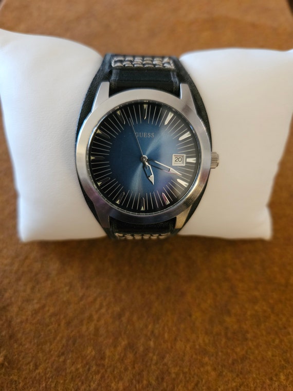 Buy Gorgeous Guess Watch With Date Online in India - Etsy display picture 2