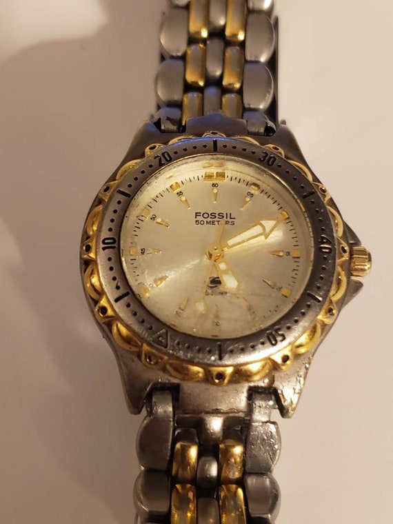 Ladies Fossil watch - image 10