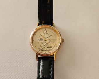 Vintage 80s Lorus Disney Mickey Mouse Watch – Black Leather  display picture 1