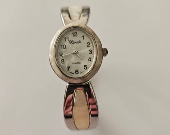 Ladies quartz cuff watch