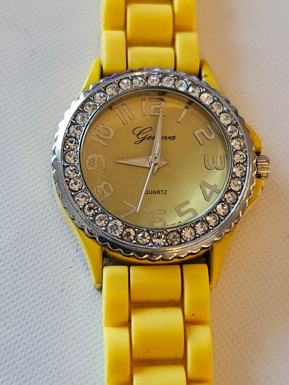 Geneva ladies quartz watch - image 5