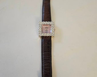Cynthia Rowley Ladies Quartz Wristwatch - Etsy display picture 1